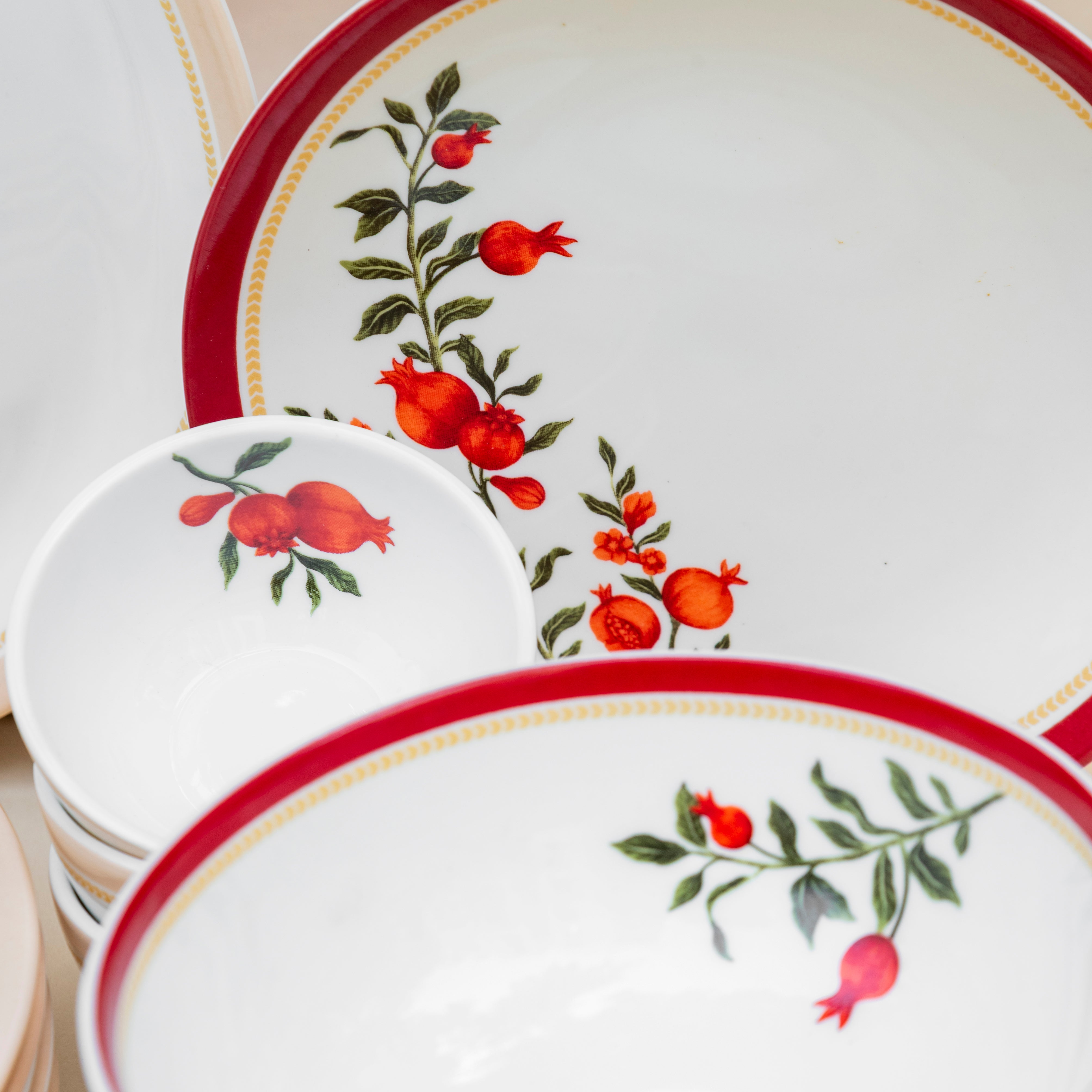 Anaar - 22 piece Dinner Set