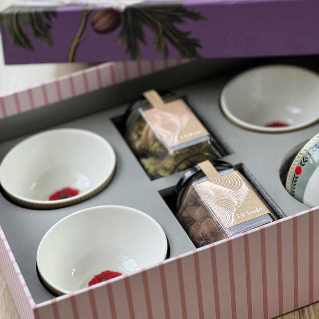 4 bowls & 2 Bruijn Green Paisley Gift Box