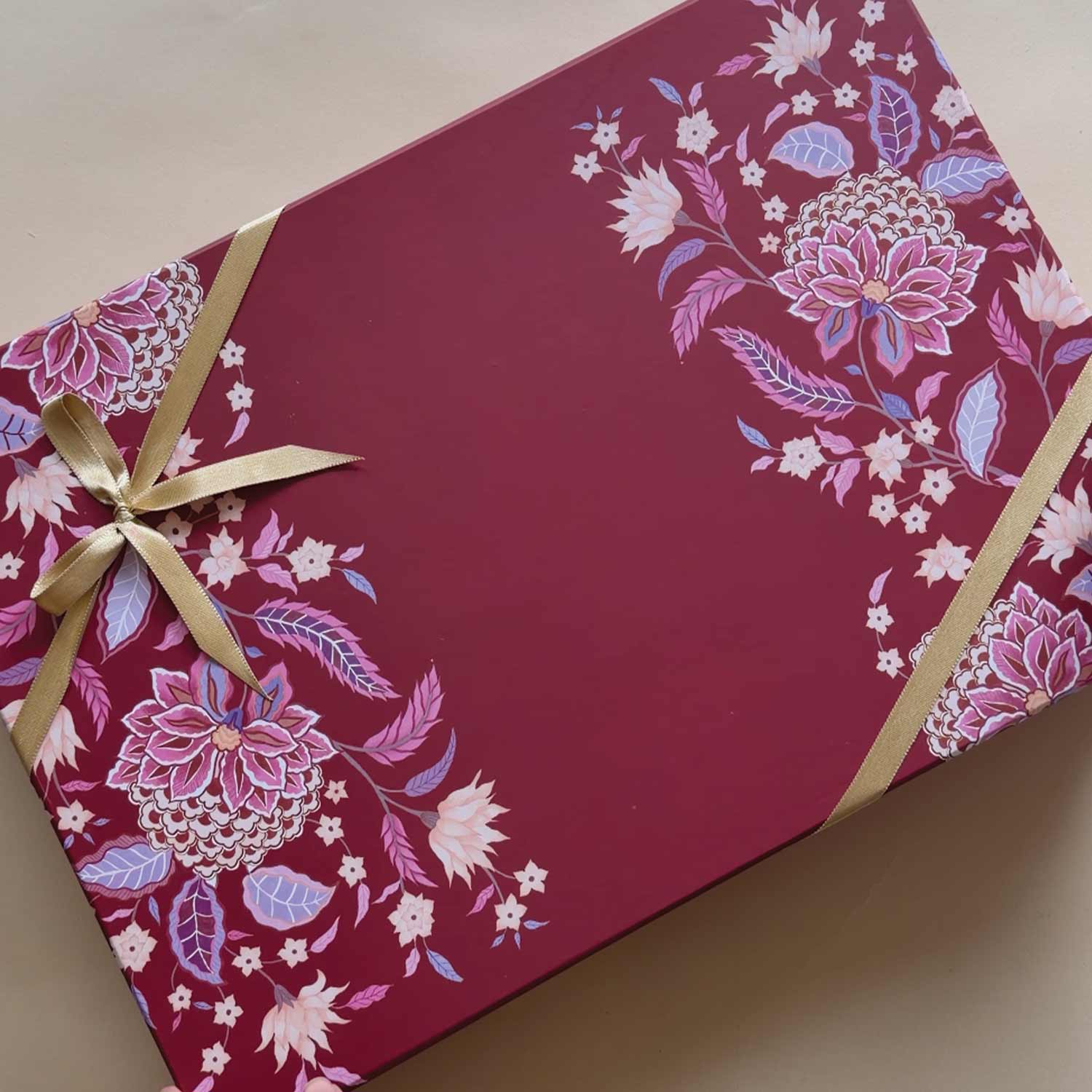 3 Tray Gift Box Anaar