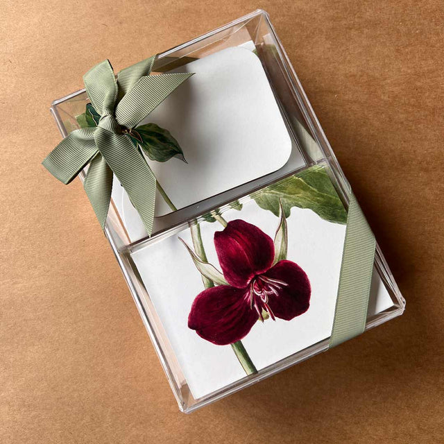 Sweet Trillium flower Stationery Gift Set