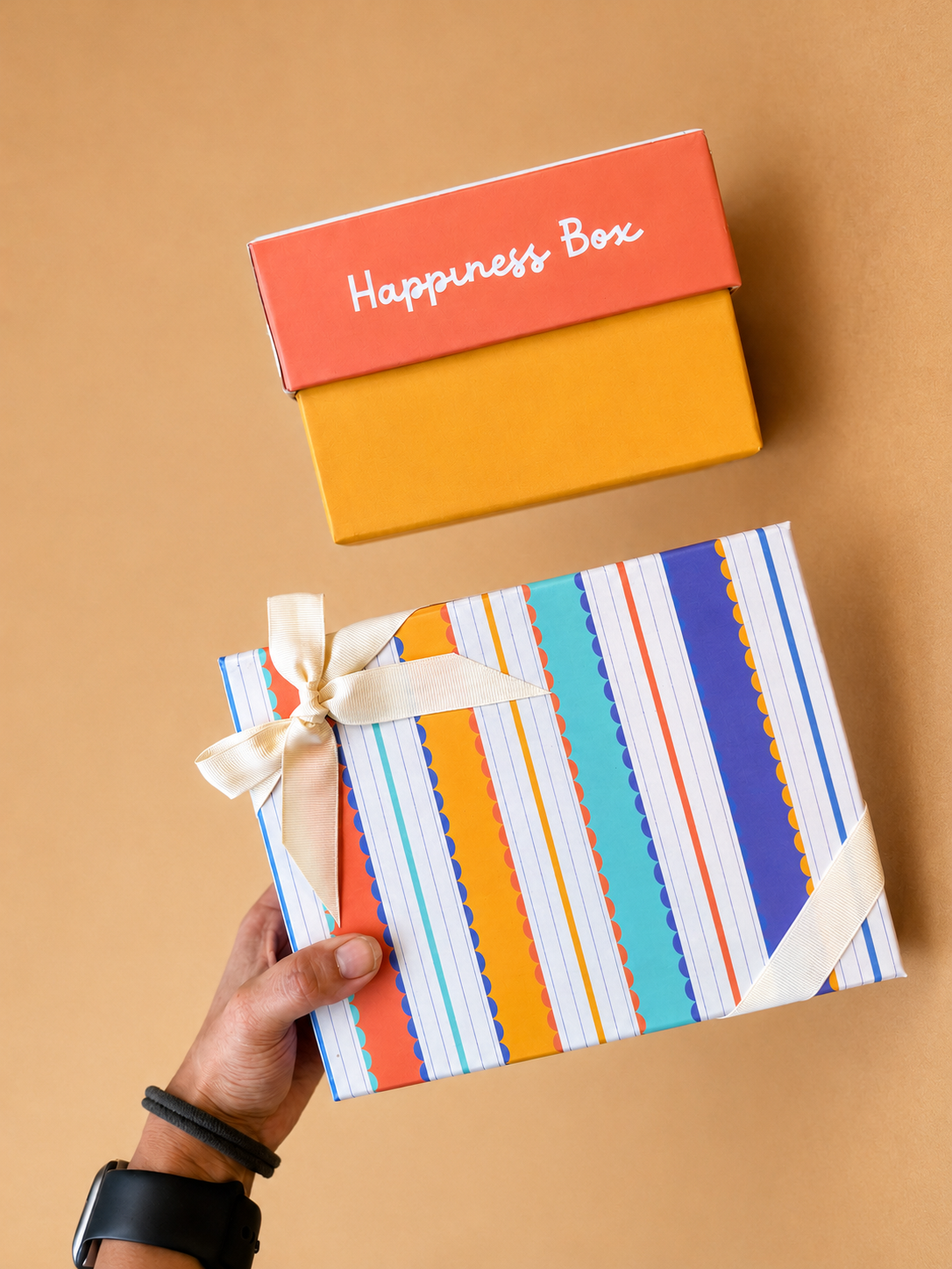 Milk & Cookies : Happiness Box