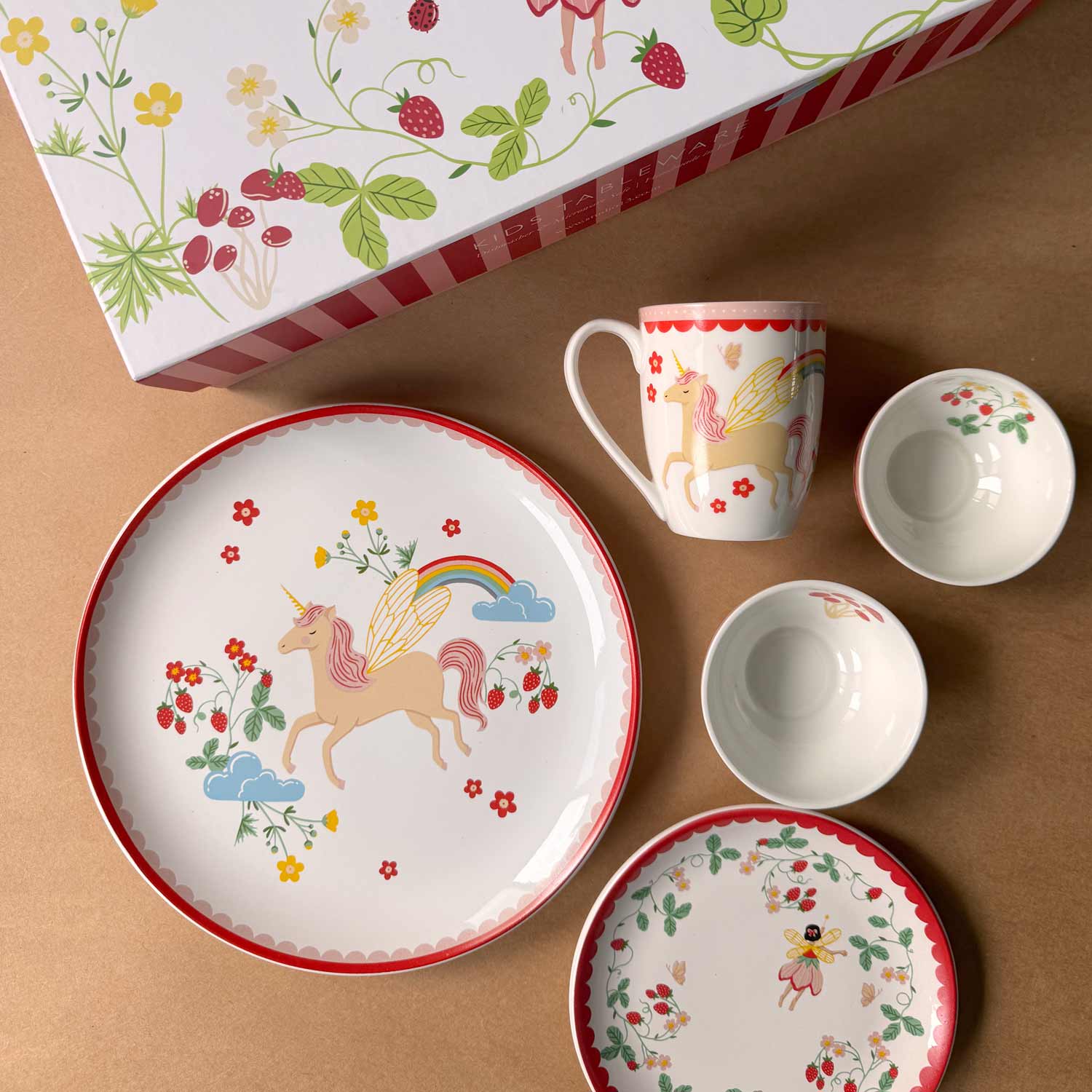 Wonderland Dinner Set