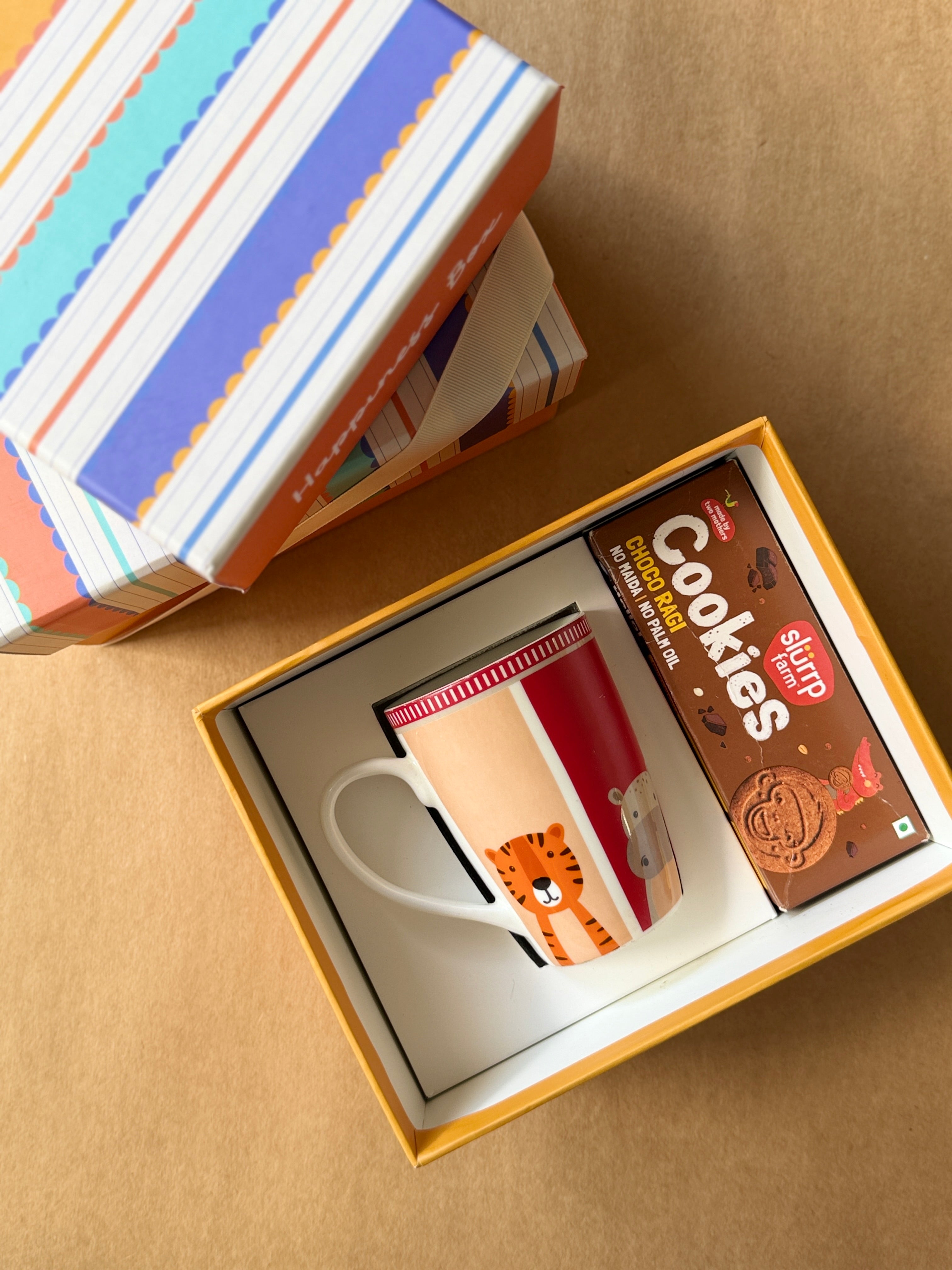Milk & Cookies : Happiness Box