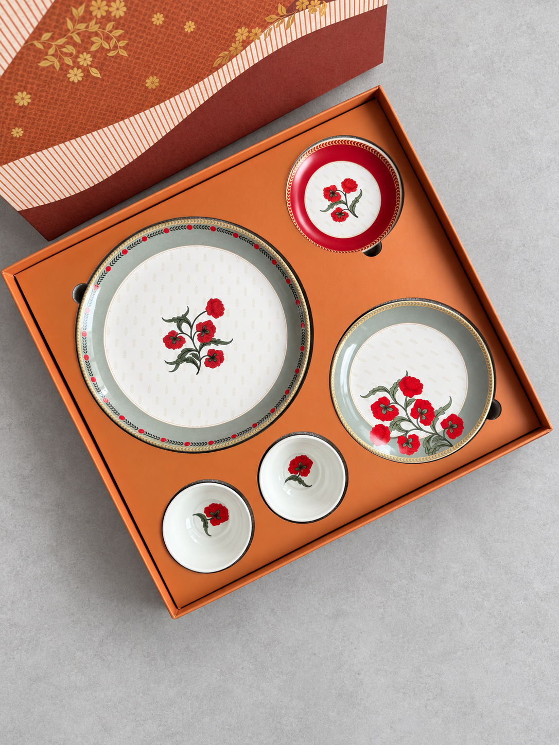 Dinner Set Gift Box