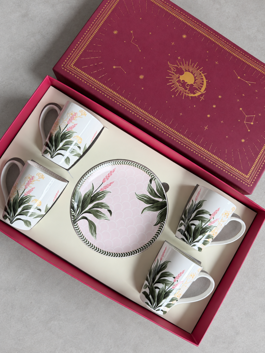 Mugs & Plates Gift Set - Vintage Garden