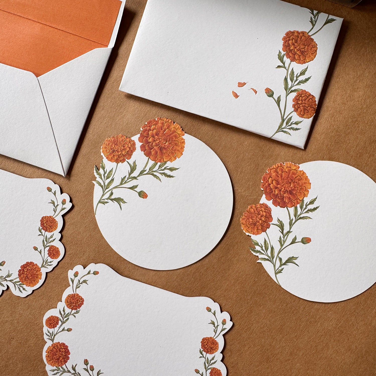 Marigold Statioenry Set