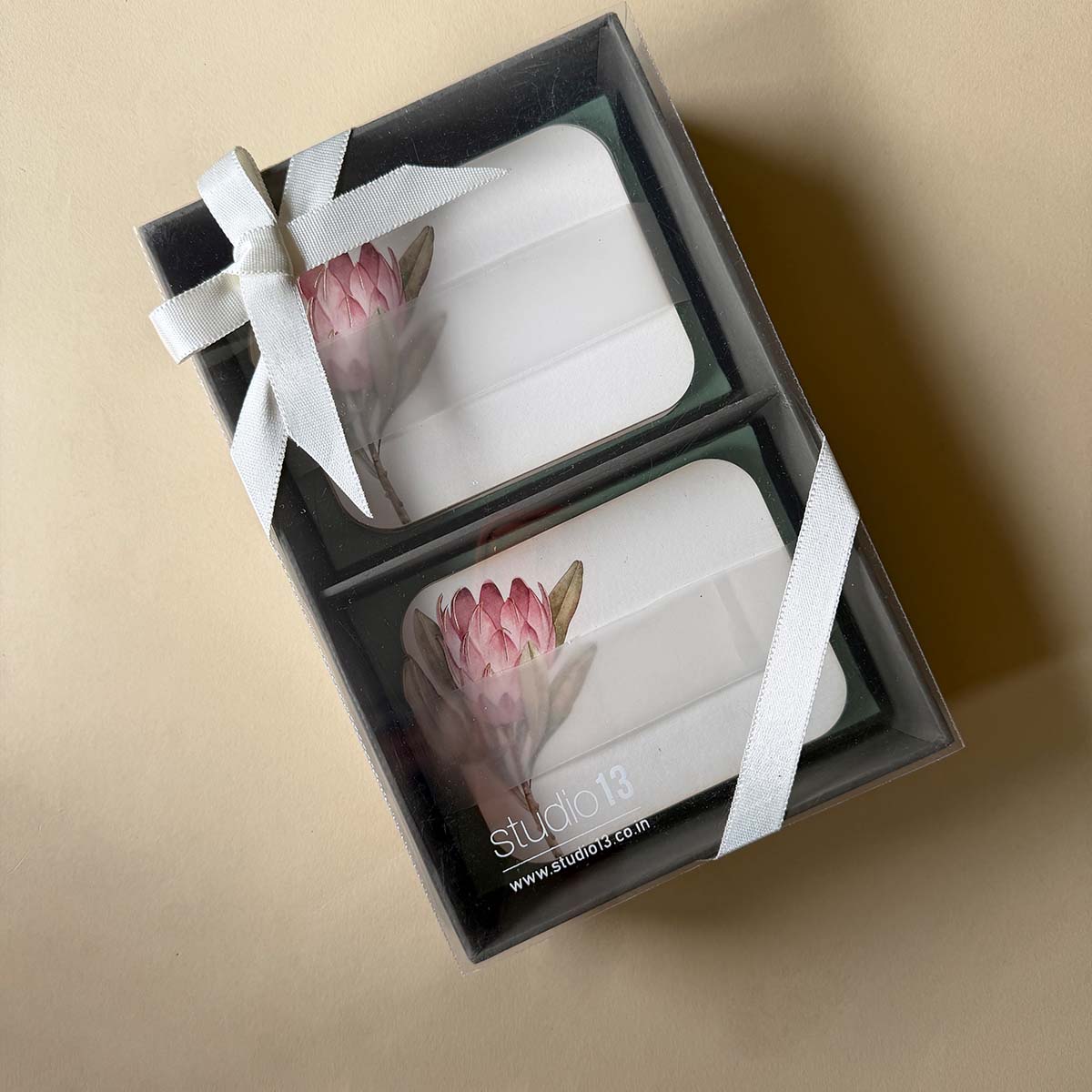 Protea Floral Stationery
